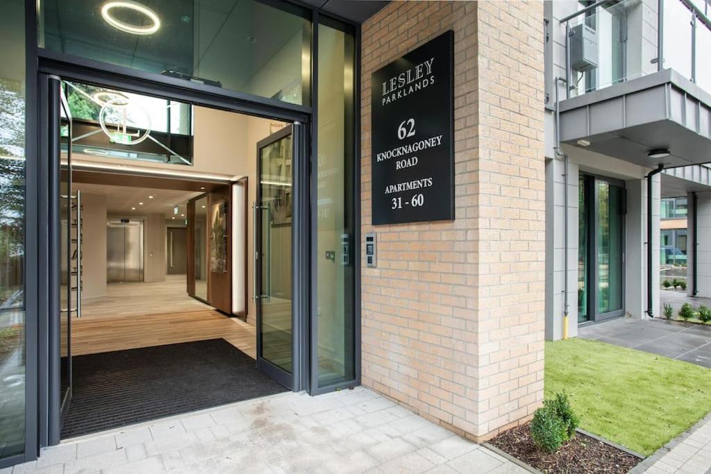 Stunning 2Br Next To The City Airport Bhd - Free Parking ベルファスト エクステリア 写真