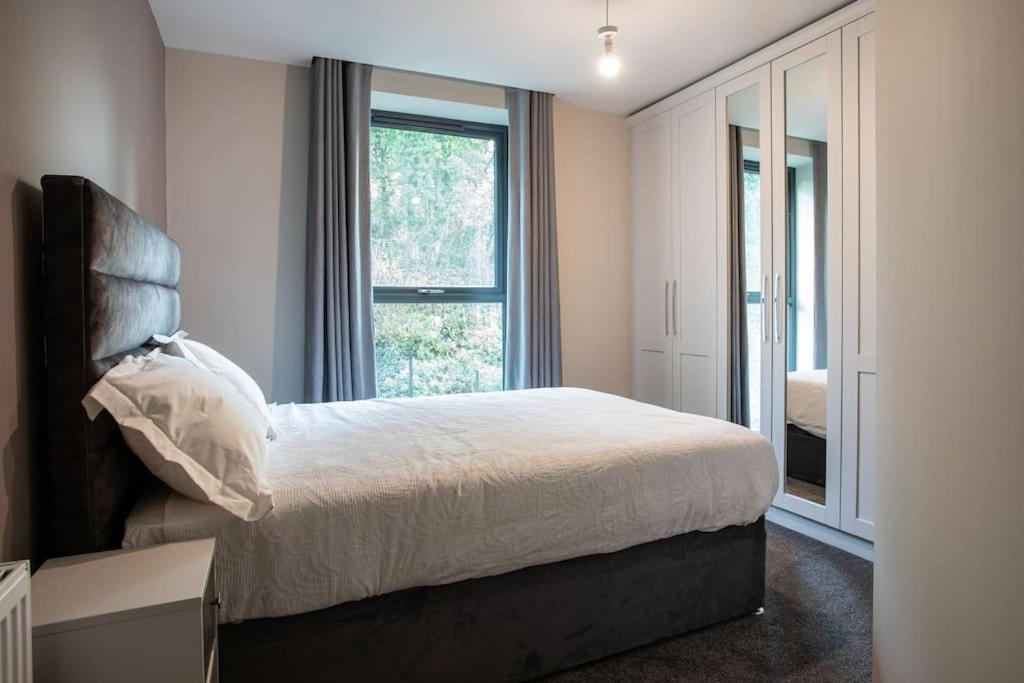 Stunning 2Br Next To The City Airport Bhd - Free Parking ベルファスト エクステリア 写真